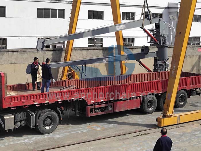 Hydraulic Slewing Crane